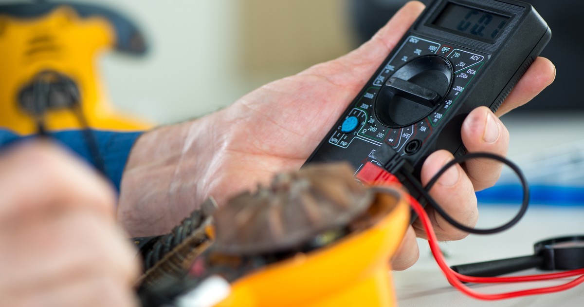 Bent u op zoek naar een elektricien? In Amersfoort en de omliggende regio kunt u vertrouwen op Van den Brul Techniek